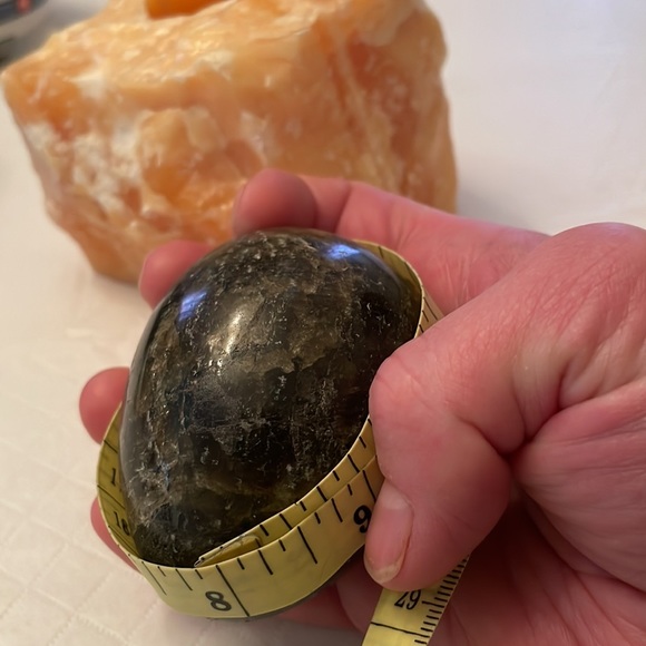 Green Labradorite in an egg shape with many inclusions.  L 8” x W  7” - Picture 9 of 10